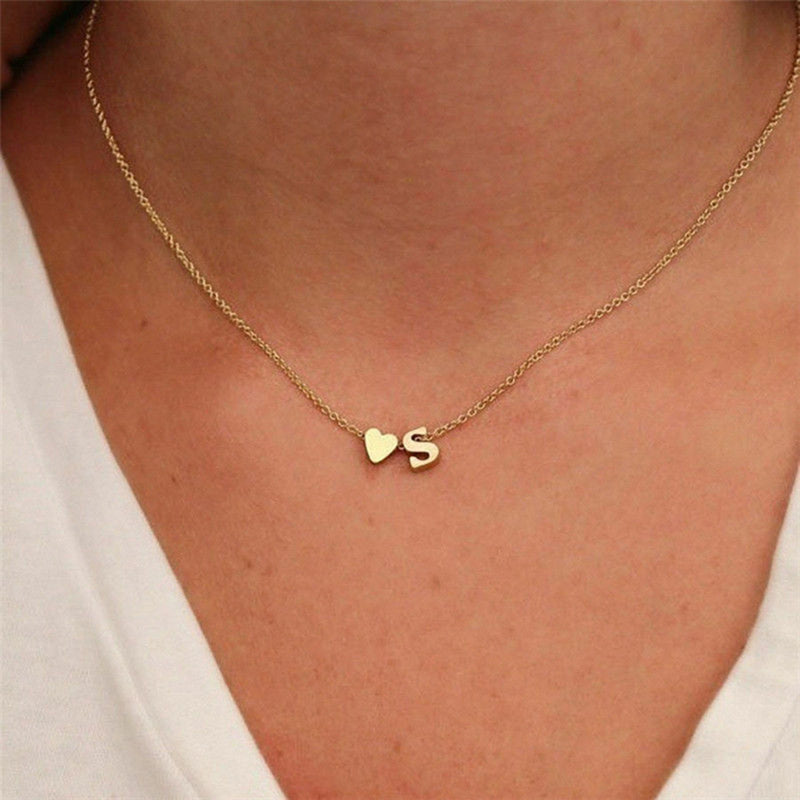 Ria™ | Collana con cuore e iniziali