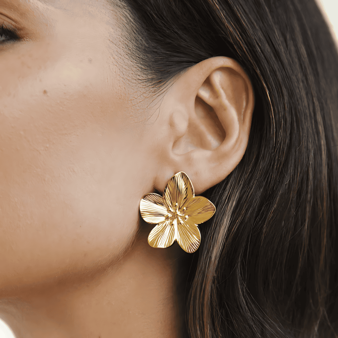 CHLOÉ™ | Boucles d’Oreilles Fleur Dorées