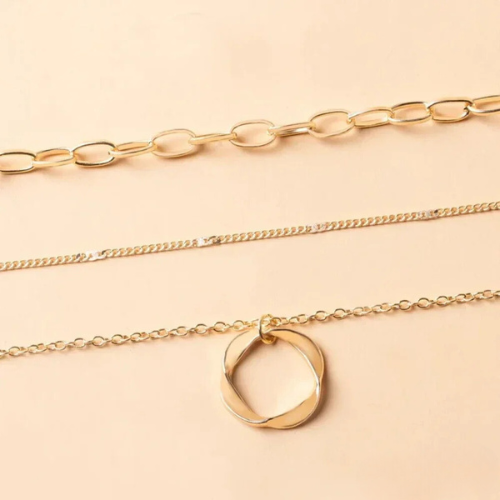 Nina - Collier à chaîne et pendentif en or vintage