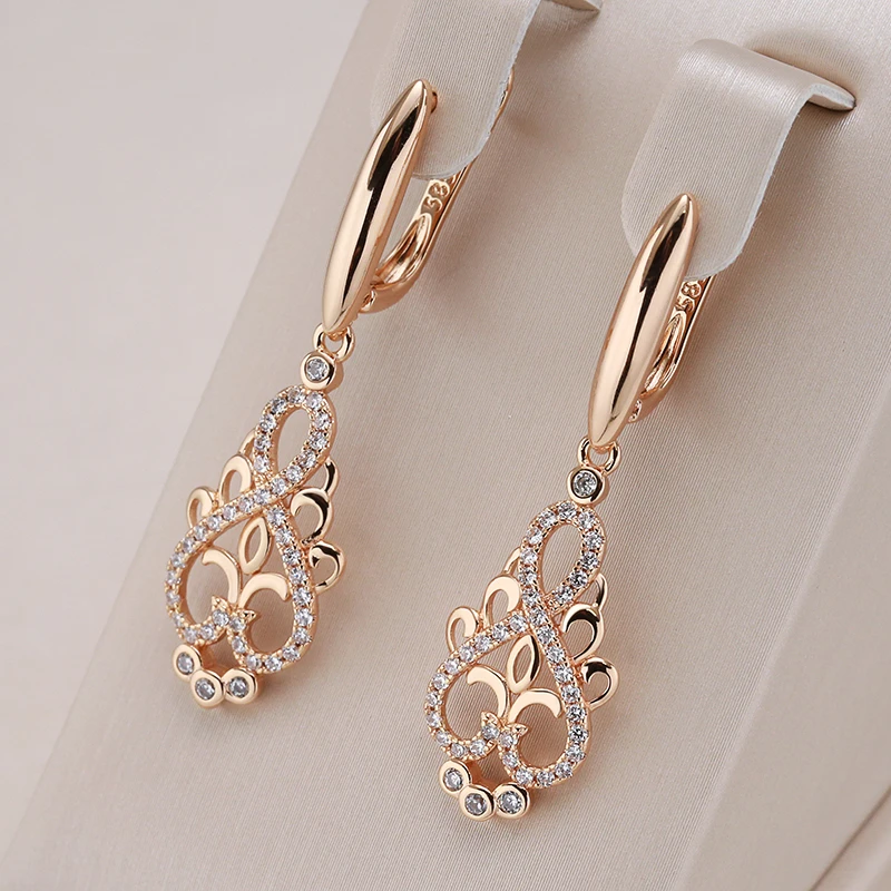 Enchantantes Boucles d'Oreilles Fée en Or