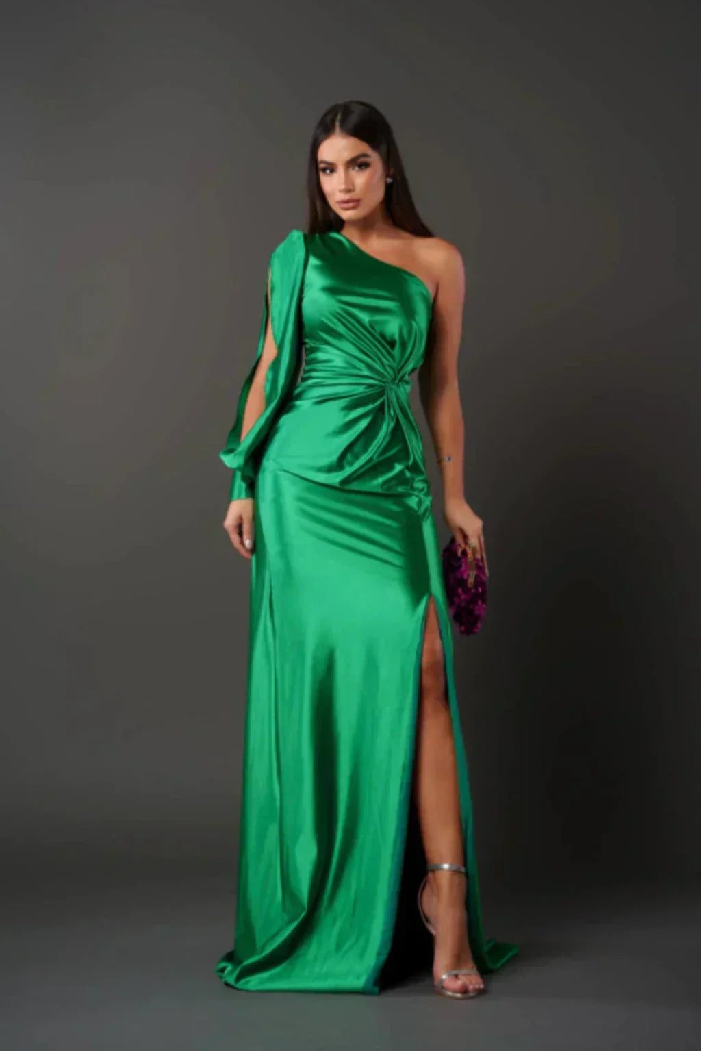 Valeria | Robe Asymétrique en Satin