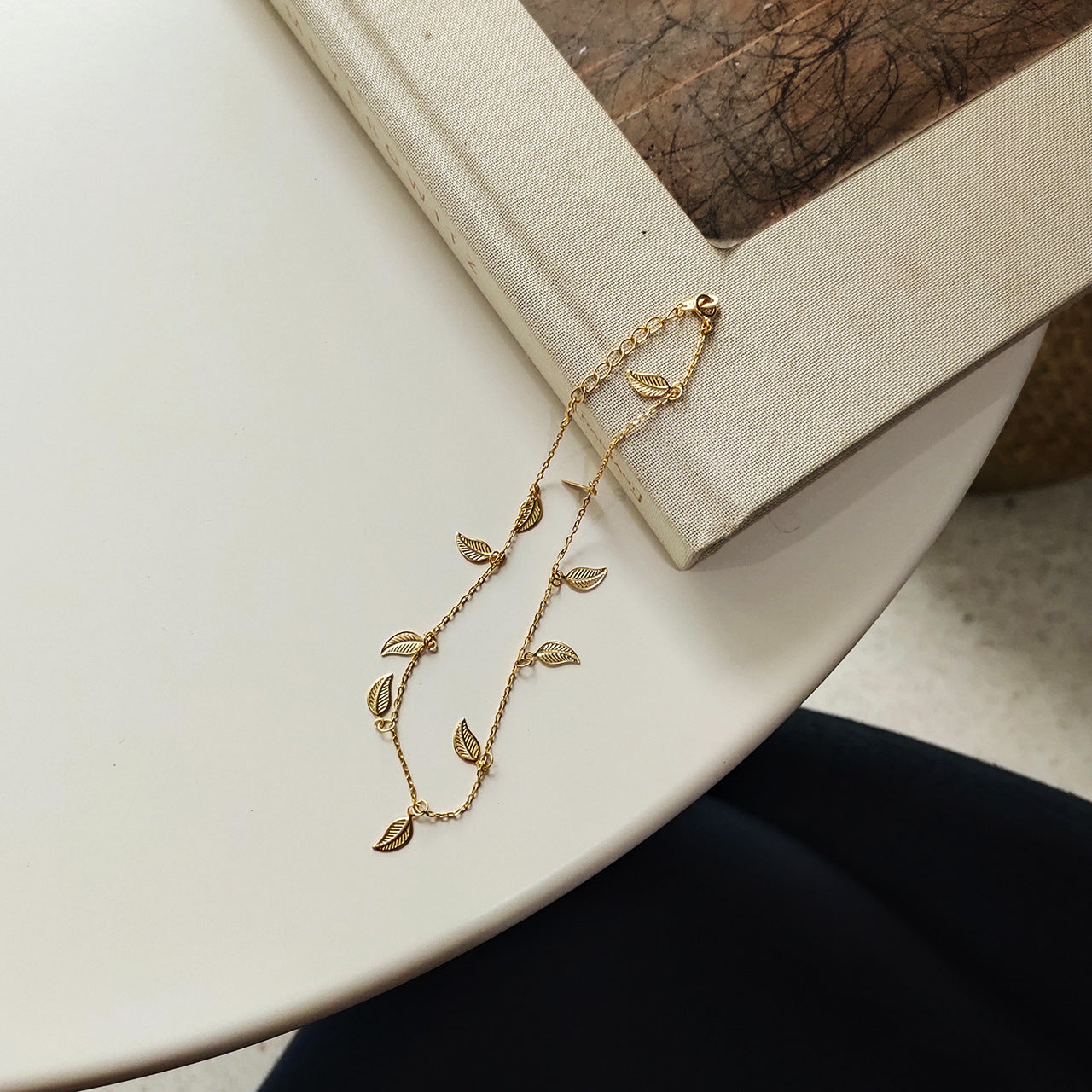 Éline™ | Bracelet de Cheville Feuilles Dorées