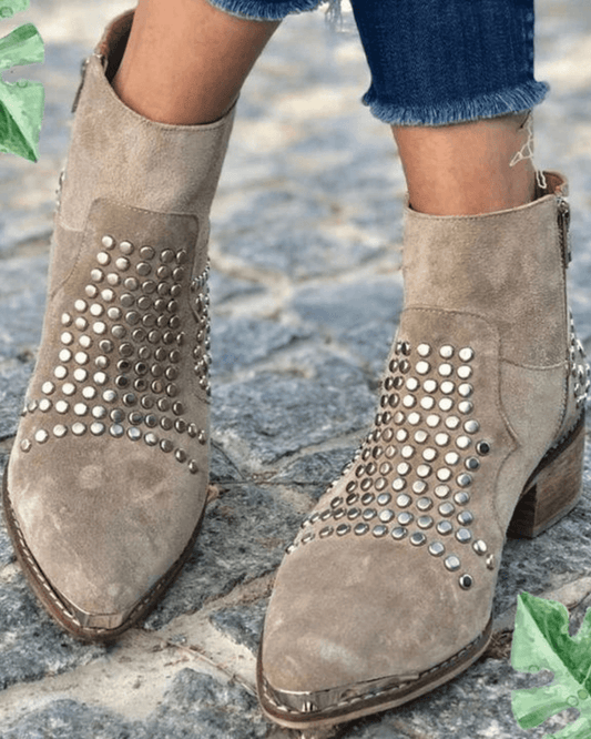 Valentina™ | Bottines à clous avec talon large et bout pointu