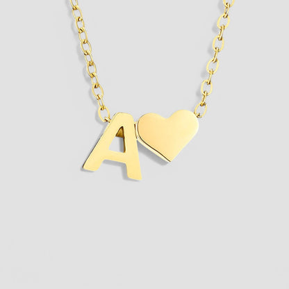 Ria™ | Collana con cuore e iniziali
