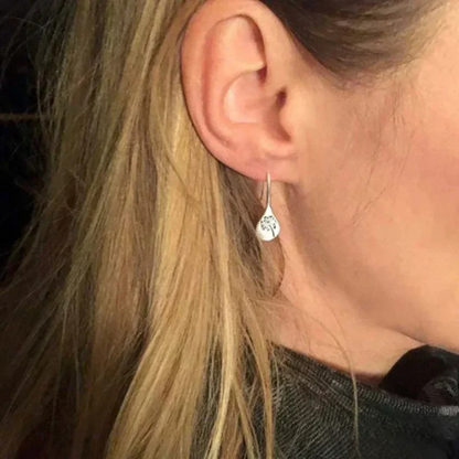 Élina™ | Boucles feuille dentelée