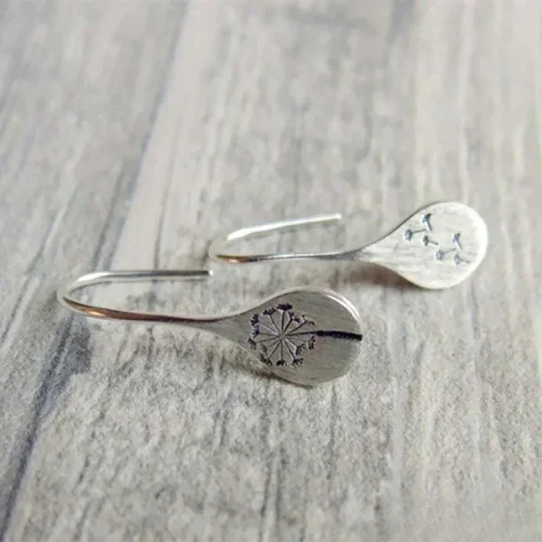 Élina™ | Boucles feuille dentelée