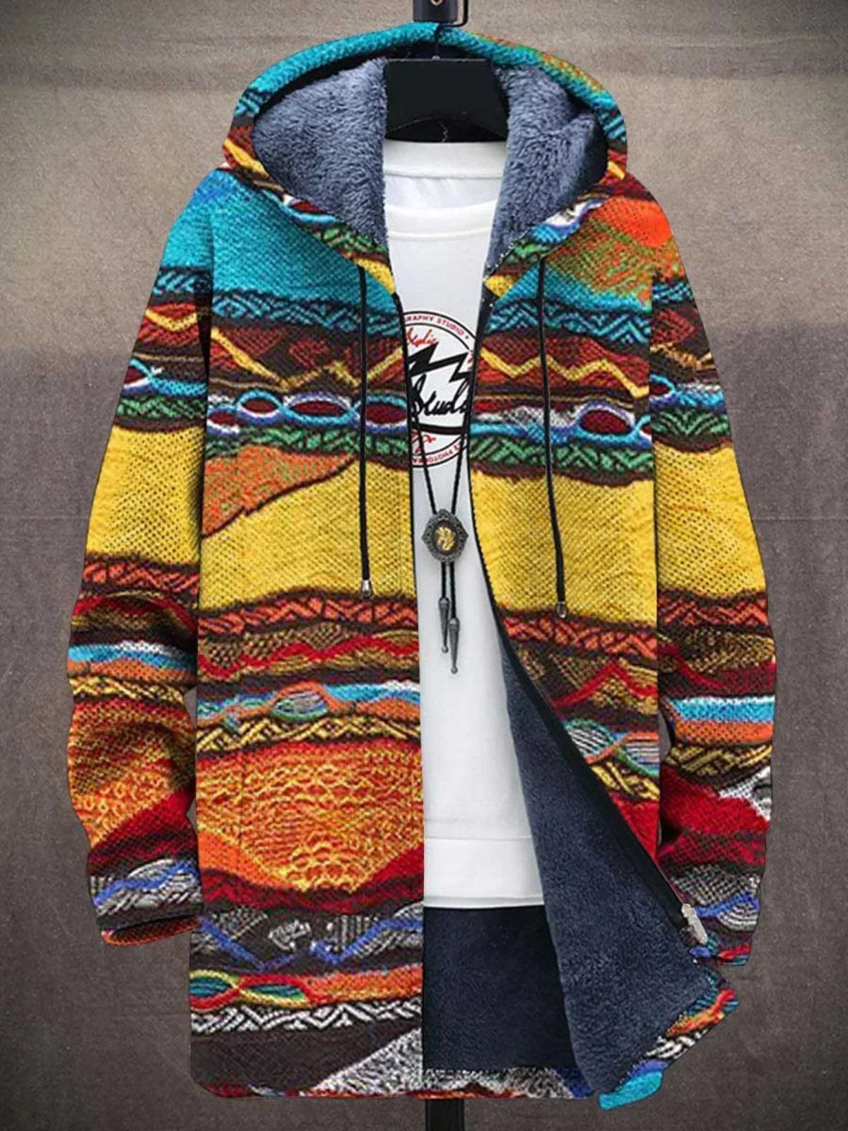 Jacquette – Cardigan luxueux et artistique