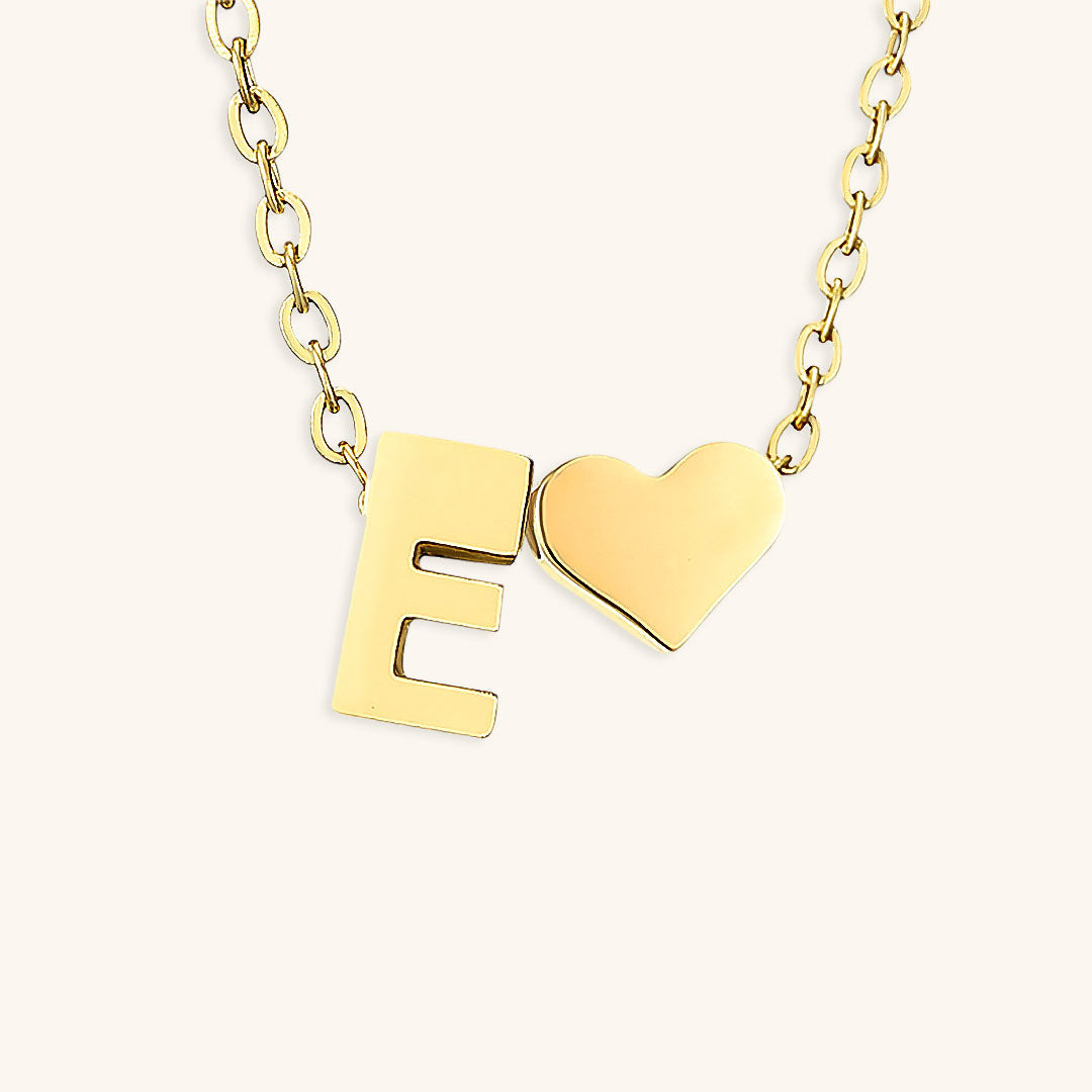 Ria™ | Collana con cuore e iniziali