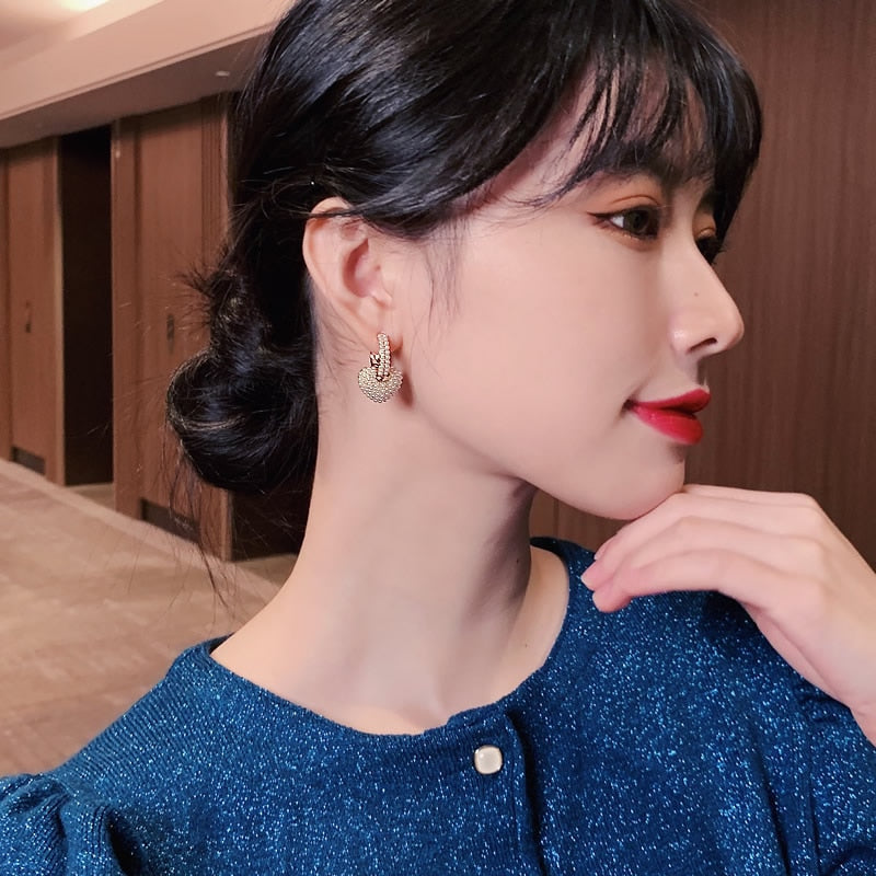 Yuli™ | Boucles d’oreilles en perles en forme de cœur