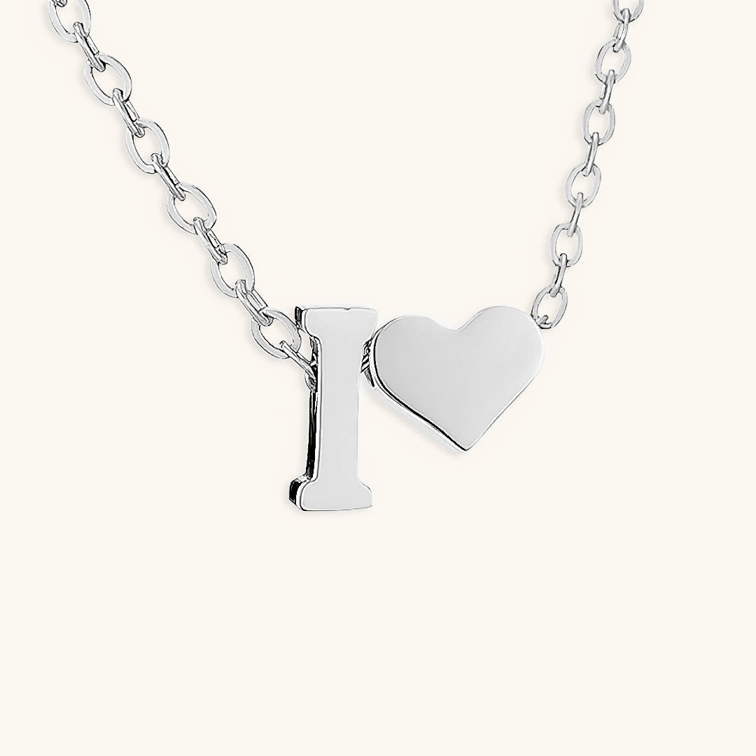 Ria™ | Collana con cuore e iniziali