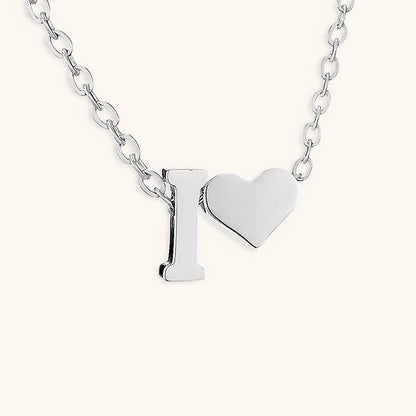 Ria™ | Collana con cuore e iniziali