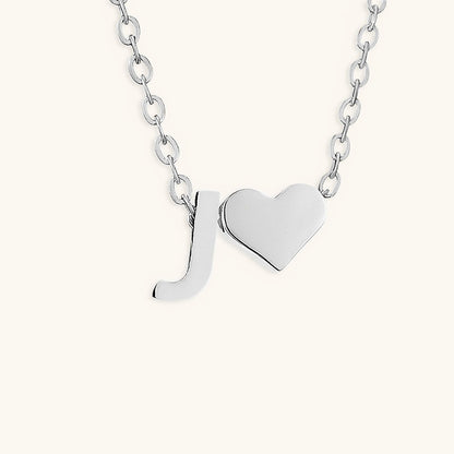 Ria™ | Collana con cuore e iniziali