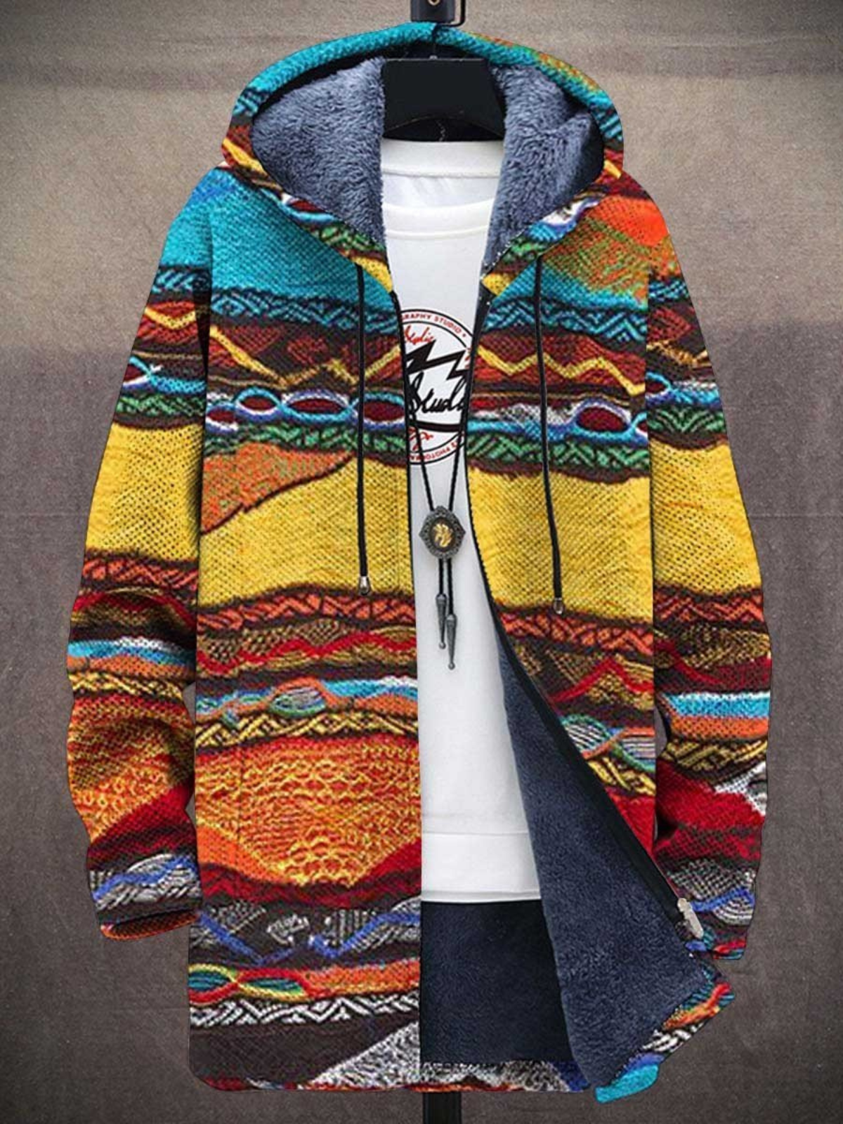 Isabeau – Cardigan luxueux et artistique