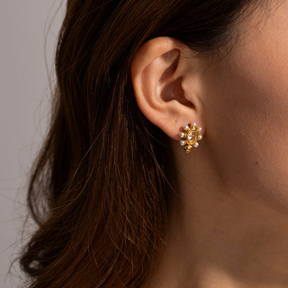 Claire™ | Boucles dorées élégantes