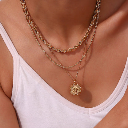 Starlight™ | Collier avec Médaille Dorée
