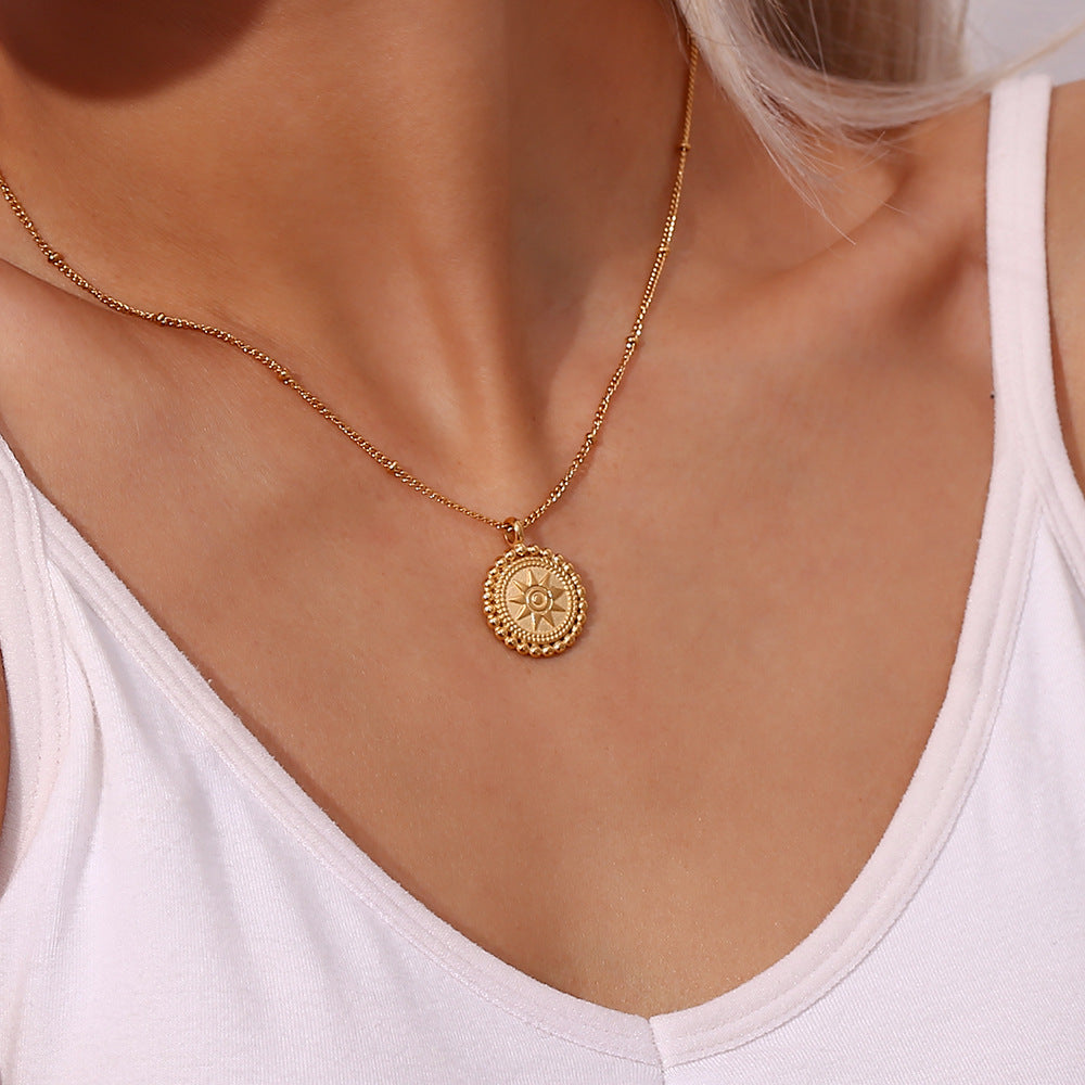 Starlight™ | Collier avec Médaille Dorée