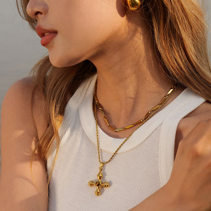 Della™ | Collier avec Pendentif Croix