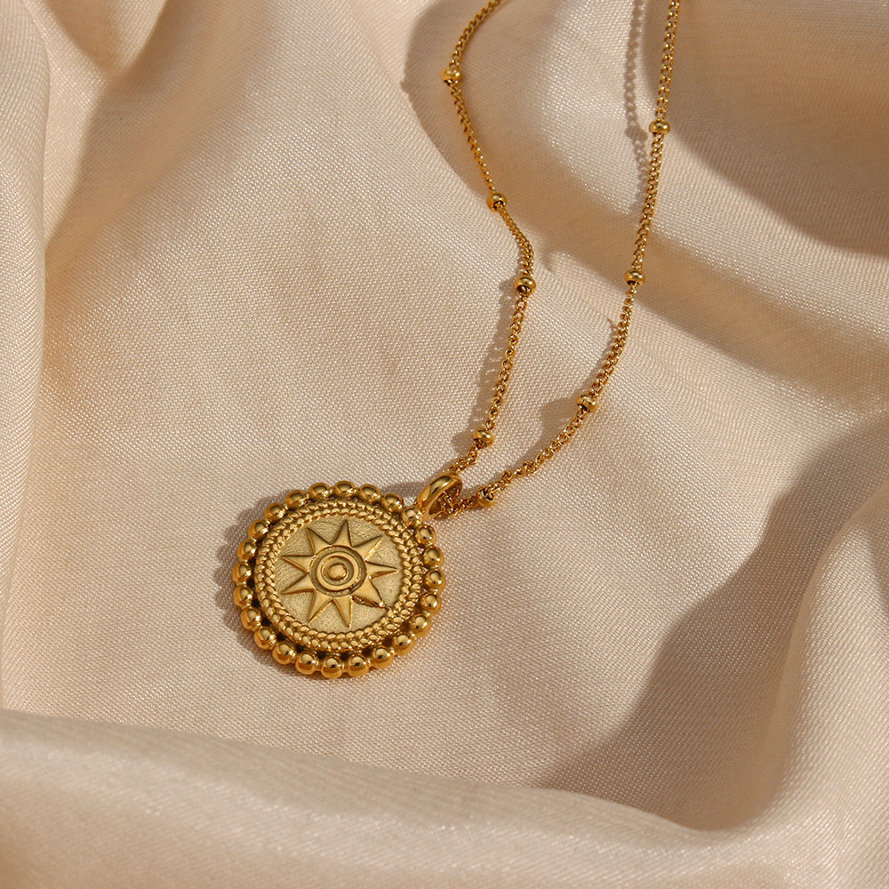 Starlight™ | Collier avec Médaille Dorée