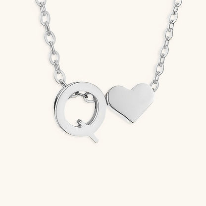 Ria™ | Collana con cuore e iniziali