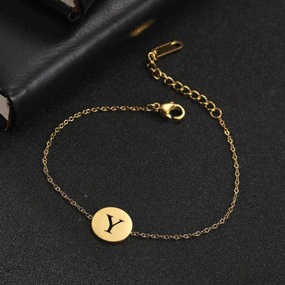 Amara™ | Bracelet initiales en acier inoxydable