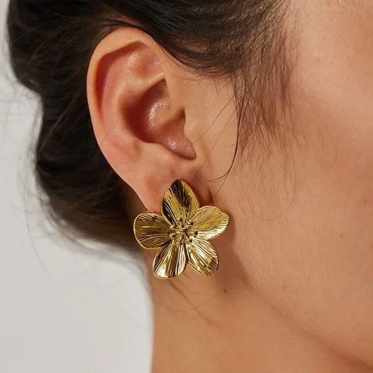 CHLOÉ™ | Boucles d’Oreilles Fleur Dorées