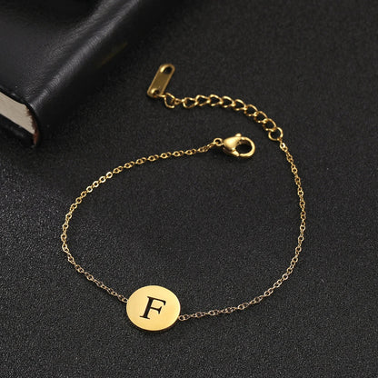 Amara™ | Bracelet initiales en acier inoxydable