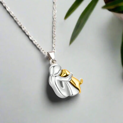 Collier Pendentif Étreinte