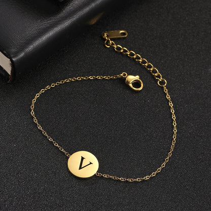 Amara™ | Bracelet initiales en acier inoxydable