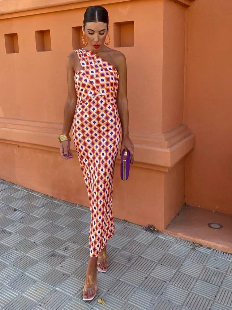 Irmgardi - Robe Midi à Épaules Asymétriques