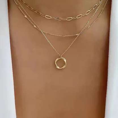 Nina - Collier à chaîne et pendentif en or vintage