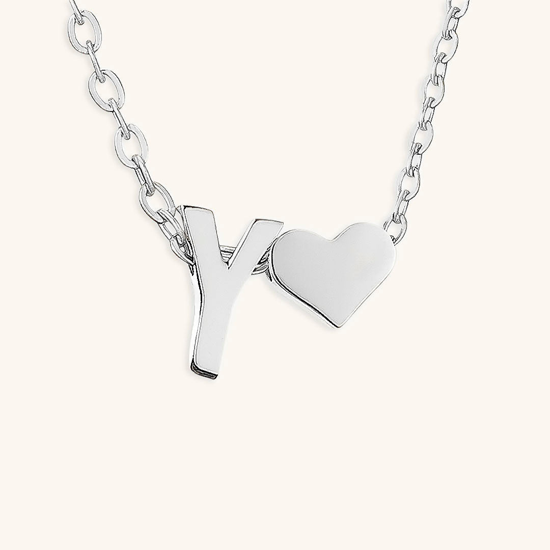 Ria™ | Collana con cuore e iniziali
