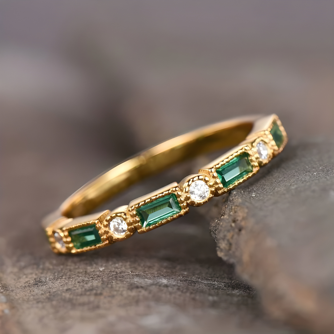 Alexia - Bague en Or avec Zirconium Vert Incrusté