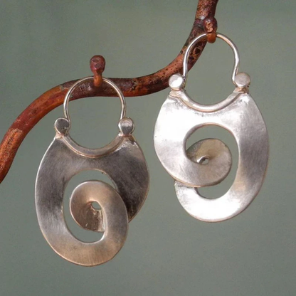 Boucles d'oreilles vintage en argent aux formes irrégulières