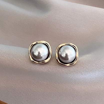Élégantes Boucles d'Oreilles en Perles Noires