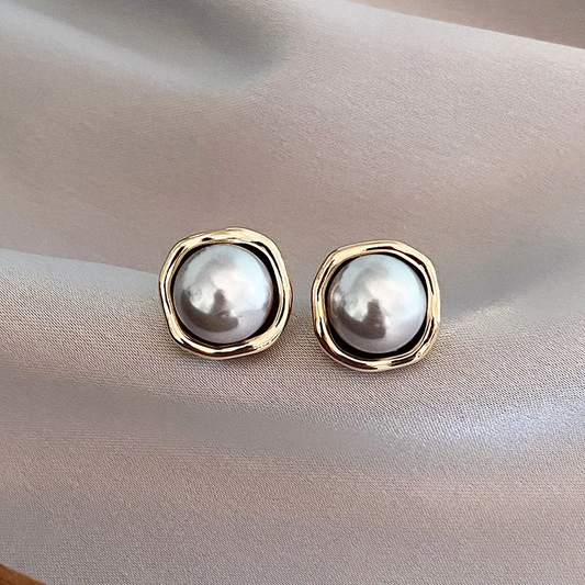 Élégantes Boucles d'Oreilles en Perles Noires